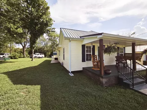 803 W 5th St, Dickson, TN 37055 photo 12
