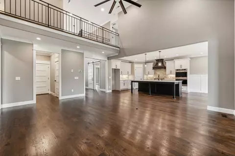 2720 Carousel Dr, Murfreesboro, TN 37128 photo 3