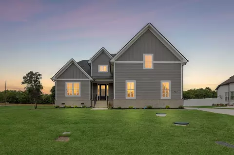 2720 Carousel Dr, Murfreesboro, TN 37128