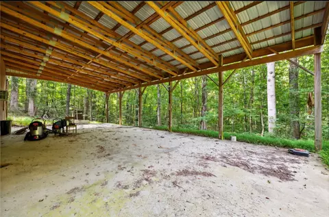 Exterior - 1241 Pack Rd, White Bluff, TN 37187 photo 10 of 12