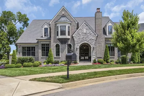 1043 Firestone Dr, Franklin, TN 37067
