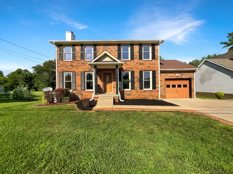 1327 Wennona Dr, Clarksville, TN 37042
