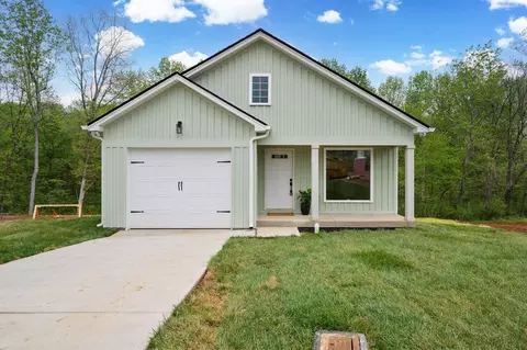 1468 Isaiah Dr, Clarksville, TN 37042