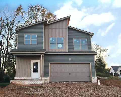 205 Wesson Dr, Clarksville, TN 37043