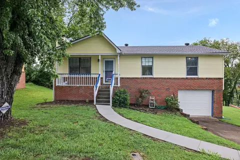 4112 Woodway Ln, Hermitage, TN 37076