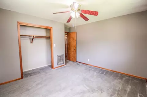 Bedroom - 627 E Main St, Dresden, TN 38225 photo 2 of 2