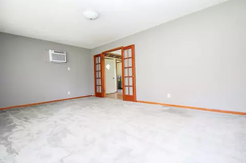 Living - 627 E Main St, Dresden, TN 38225 photo 6 of 7