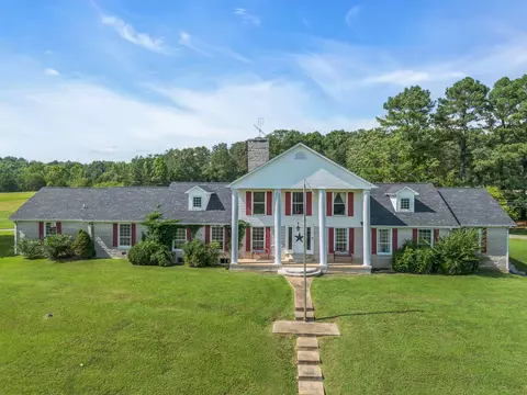 146 Railroad Bed Pike, Summertown, TN 38483