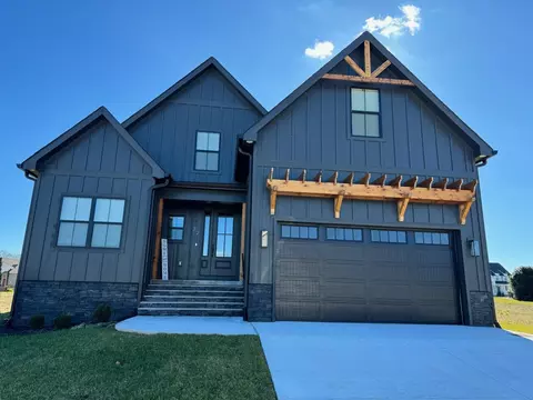 32 Campfire Ct, Winchester, TN 37398