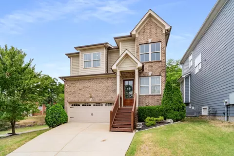5920 Woodlands Ave, Nashville, TN 37211