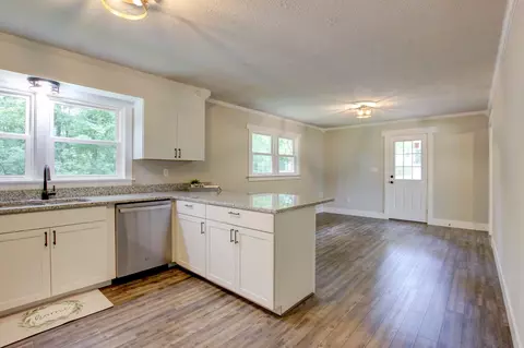 Other - 320 Valley View Rd, Dover, TN 37058 photo 3 of 9