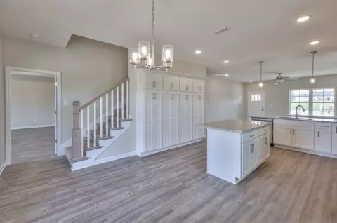 Entry Way - 159 Bartow Dr, Decherd, TN 37324 photo 2 of 8