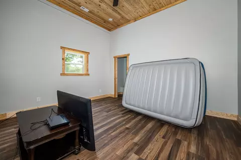 Bedroom - 251 Second Creek Rd, Five Points, TN 38457 photo 2 of 3
