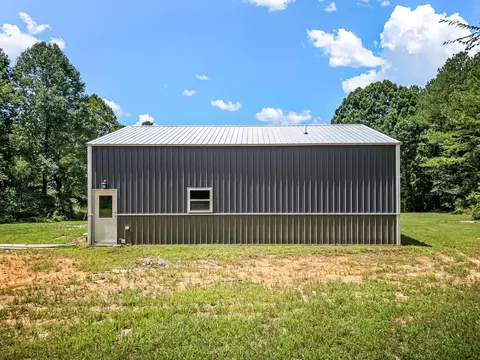 Exterior - 251 Second Creek Rd, Five Points, TN 38457 photo 7 of 9