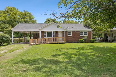 213 N Bigby Dr, Columbia, TN 38401