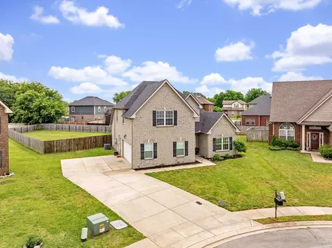 5210 Firefly Pl, Murfreesboro, TN 37129