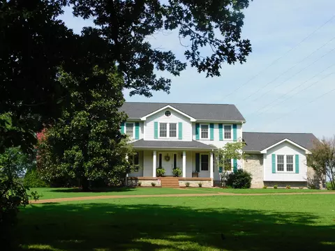 1018 Browns Ln, Gallatin, TN 37066
