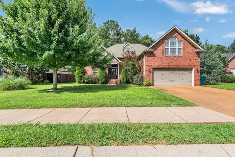 420 Sheffield Dr, White House, TN 37188