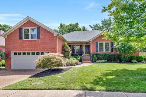104 Generals Way Ct, Franklin, TN 37064