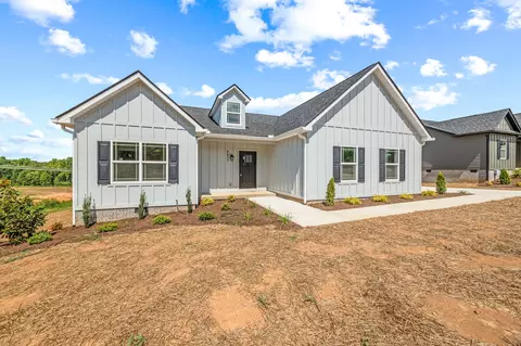 4633 Window Cliff Rd, Baxter, TN 38544 photo 2