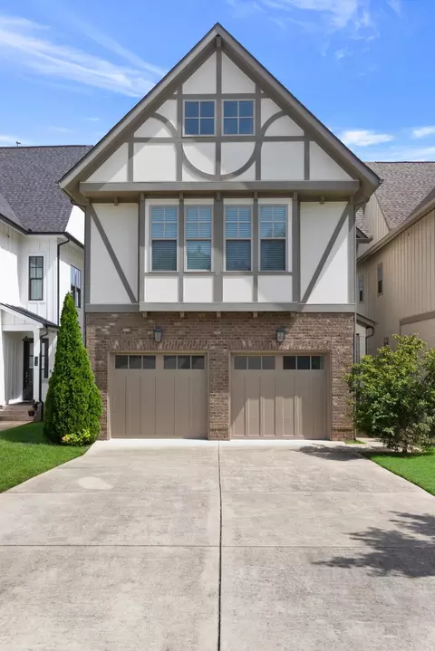 1916 Kimbark Dr, Nashville, TN 37215