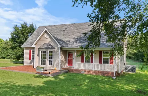 2290 Dotsonville Rd, Clarksville, TN 37042