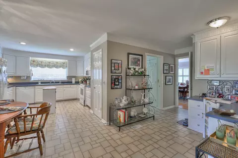 Other - 2003 Riverview Dr, Murfreesboro, TN 37129 photo 2 of 10