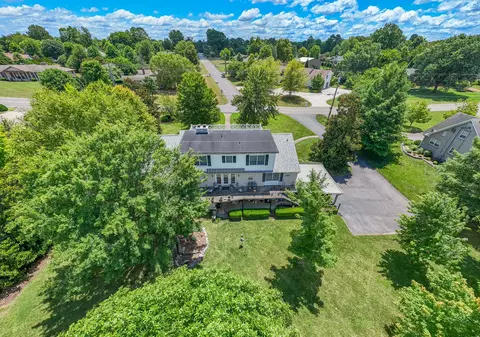 View/Area - 2003 Riverview Dr, Murfreesboro, TN 37129 photo 4 of 11