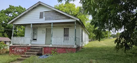 540 E Washington St, Pulaski, TN 38478