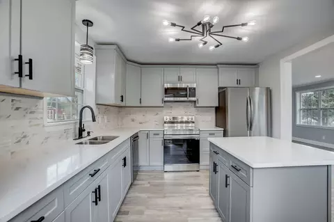 118 Keith Dr, Clarksville, TN 37043