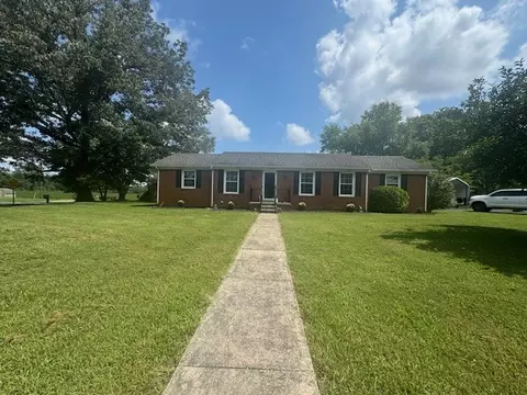 500 Glasgow St, Tullahoma, TN 37388