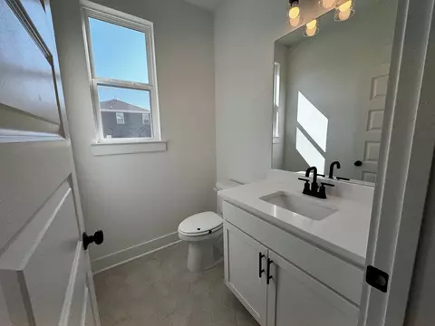 Bath - 145 Cavalcade Loop, Gallatin, TN 37066 photo 3 of 5