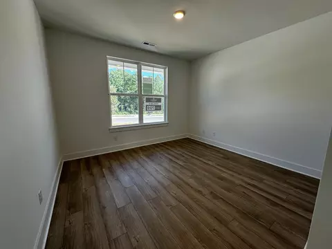 Bedroom - 145 Cavalcade Loop, Gallatin, TN 37066 photo 5 of 9