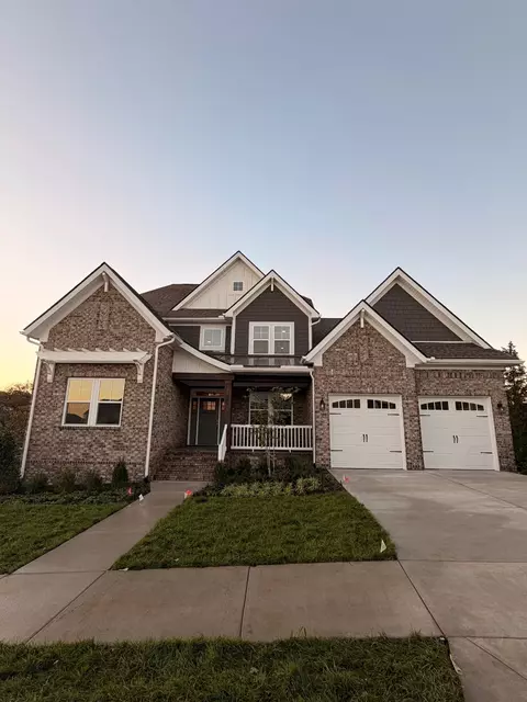 828 Westchester Cir, Hendersonville, TN 37075