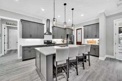 Kitchen - 218 Hammock Dr, Winchester, TN 37398 photo 2 of 5