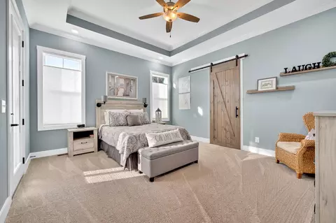 Bedroom - 218 Hammock Dr, Winchester, TN 37398 photo 1 of 6