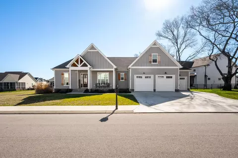 218 Hammock Dr, Winchester, TN 37398