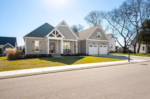 Exterior - 218 Hammock Dr, Winchester, TN 37398 photo 14 of 14