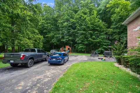 Exterior - 2000 Palmer Dr, Springfield, TN 37172 photo 14 of 15