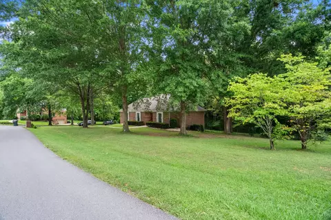 Exterior - 2000 Palmer Dr, Springfield, TN 37172 photo 2 of 15