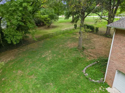 Exterior - 2000 Palmer Dr, Springfield, TN 37172 photo 10 of 15