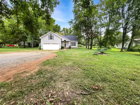 4484 Almaville Rd, Smyrna, TN 37167