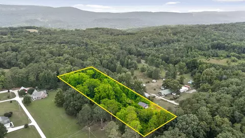 2006 N Marble Top Rd, Chickamauga, GA 30707