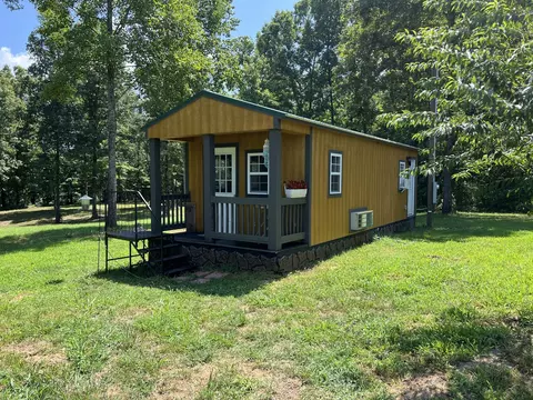 516 Campbellsville Pike, Ethridge, TN 38456