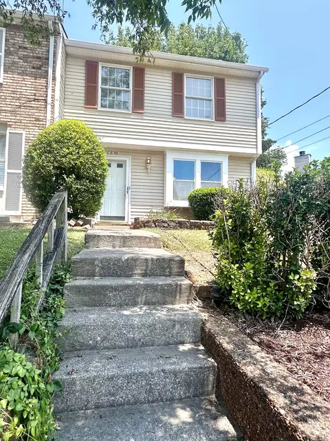 2843 Lake Forest Dr UNIT 14, Nashville, TN 37217