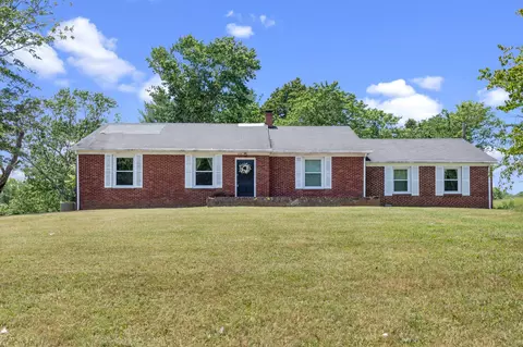 905 Faulkner Springs Rd, Mcminnville, TN 37110