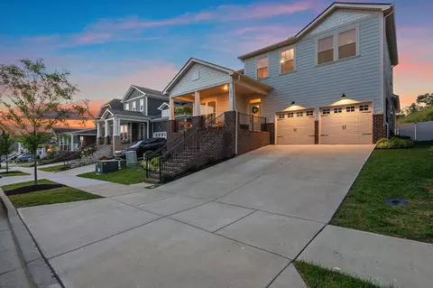 1053 Pebble Run Rd, Hendersonville, TN 37075