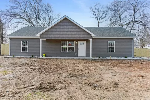 1907 Oak St, Hopkinsville, KY 42240
