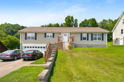 1005 E Bobby Ct, Goodlettsville, TN 37072