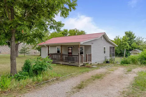 5513 High St, Ooltewah, TN 37363